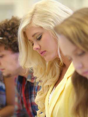 短信验证码轰炸平台